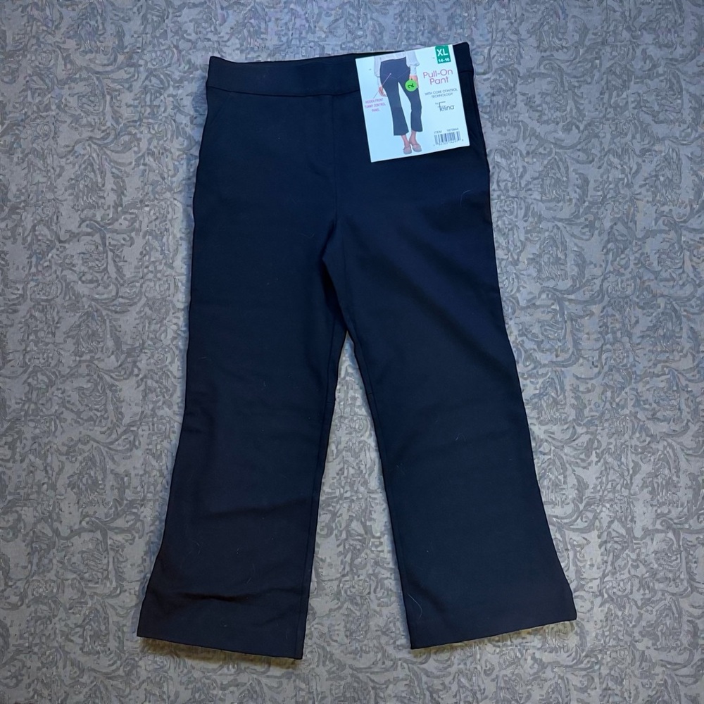 Felina Pull-On Cropped Pants XL Black Tummy Control New with Tags